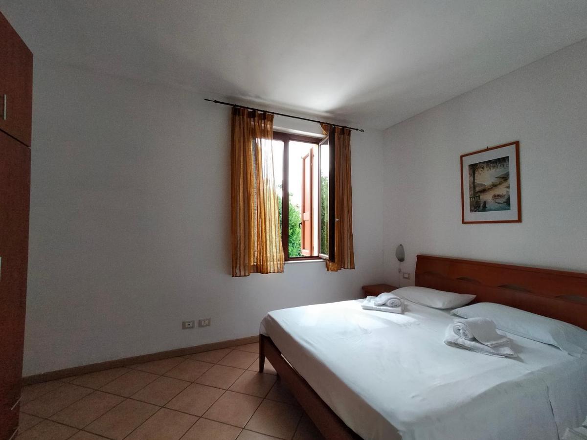 Borgo Antico Appartement San Felice del Benaco Buitenkant foto