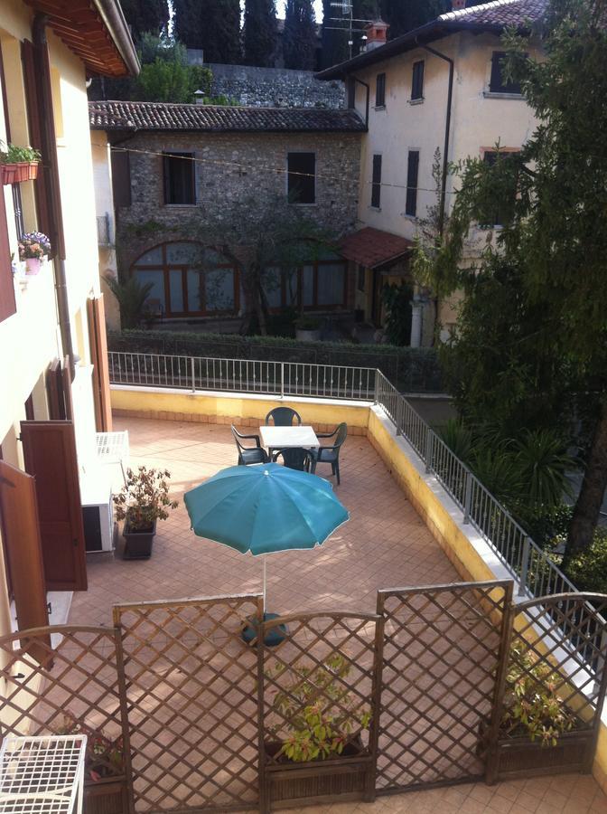 Borgo Antico Appartement San Felice del Benaco Buitenkant foto