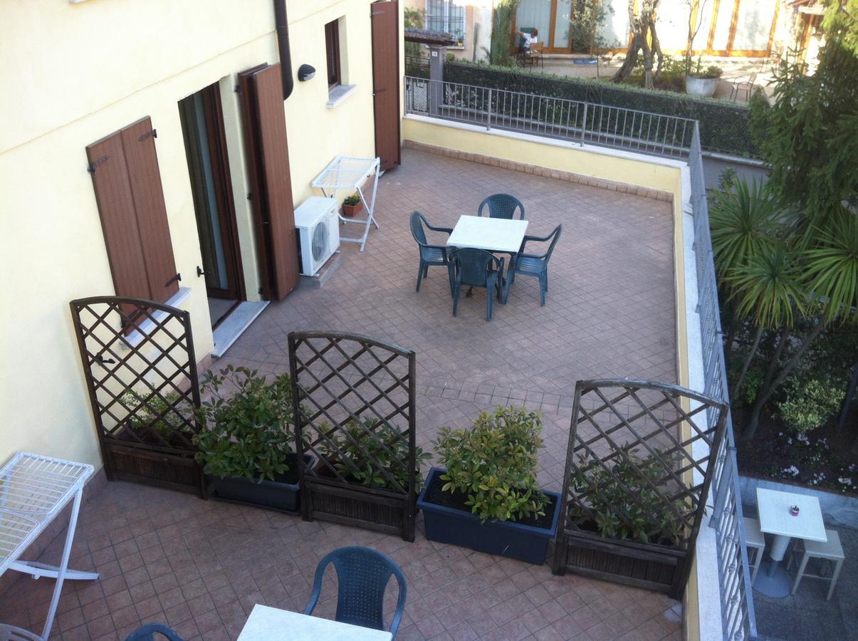 Borgo Antico Appartement San Felice del Benaco Buitenkant foto
