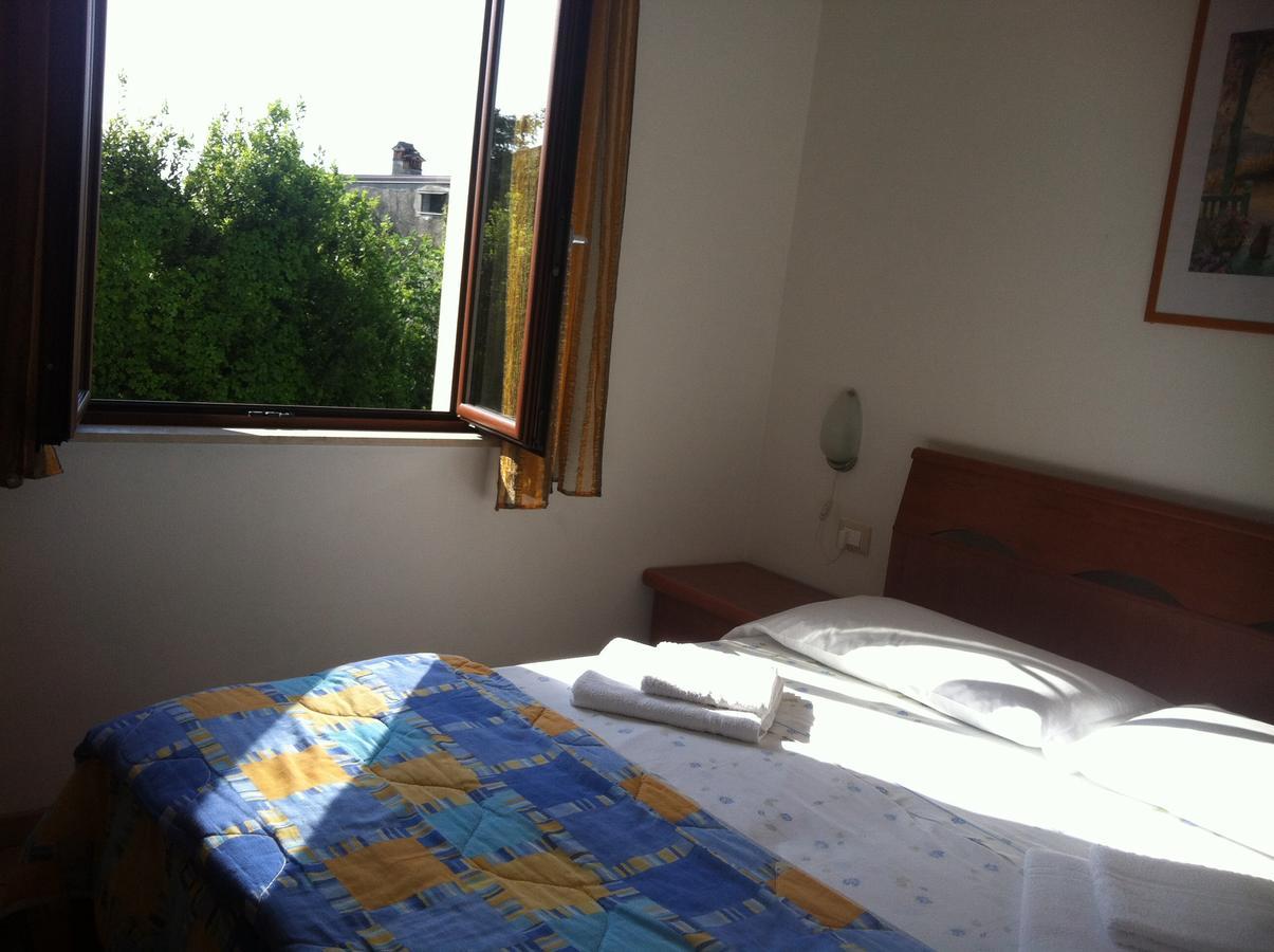 Borgo Antico Appartement San Felice del Benaco Buitenkant foto