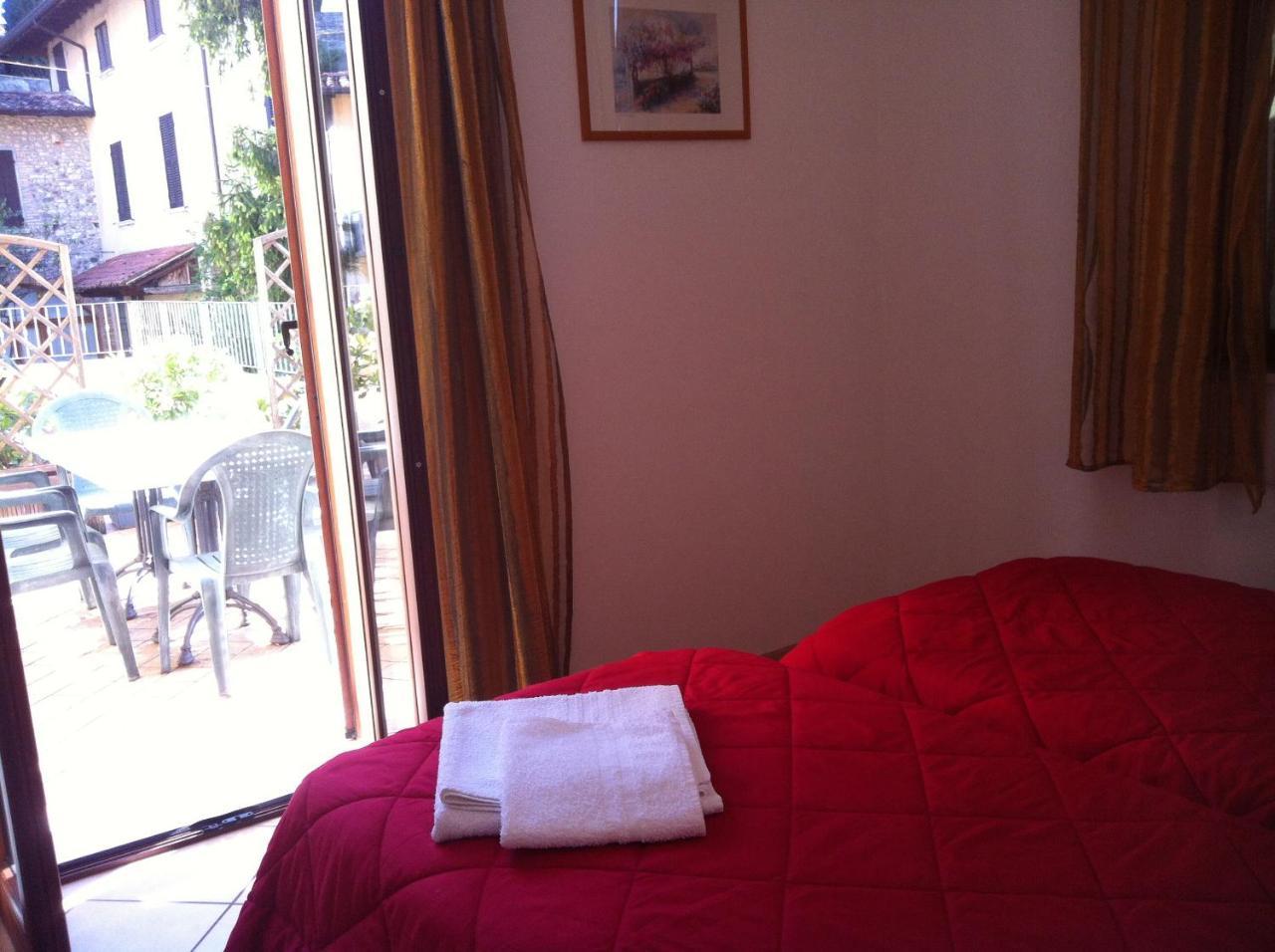 Borgo Antico Appartement San Felice del Benaco Buitenkant foto